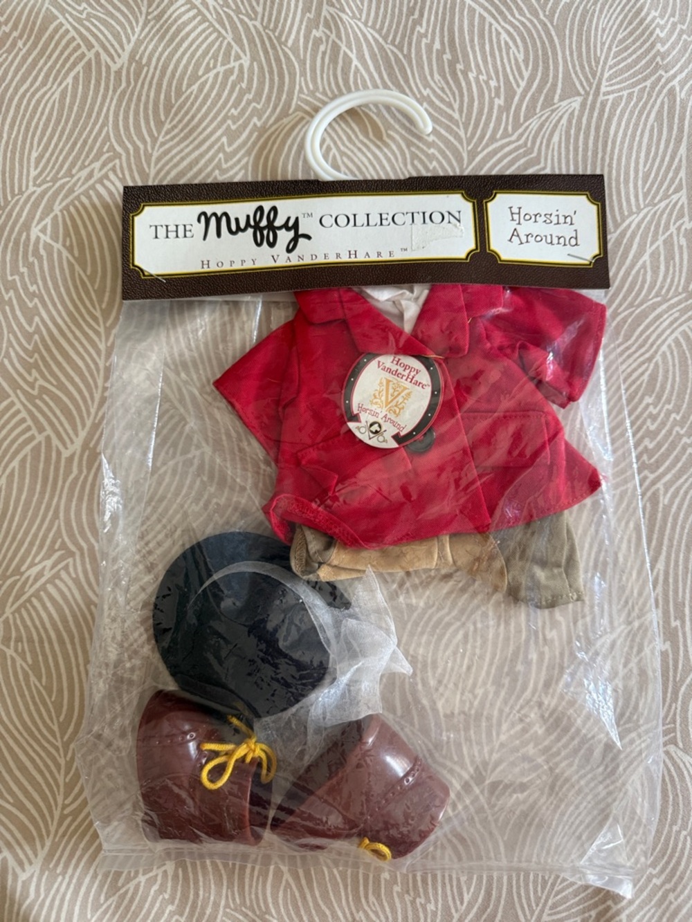 NWT! Vintage The Muffy Collection Horsin' Around Hoppy VanderHare Outfit (1993)
